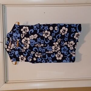 NWT - "Acapulco" Sleeveless Floral Button Up Blouse - Size Small